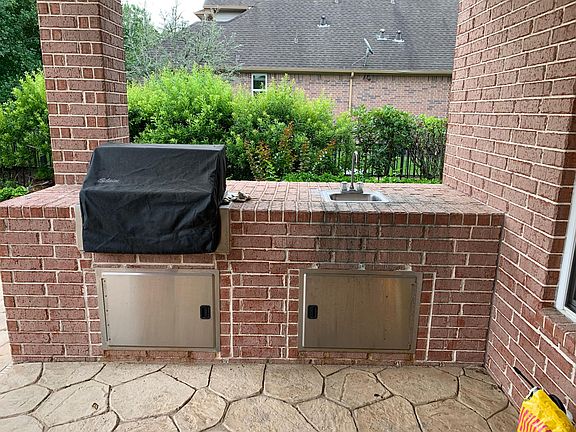 2nd image of 11903 Cedar Creek Dr