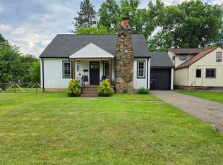 1520 Pearl St, Vestal, NY 13850
