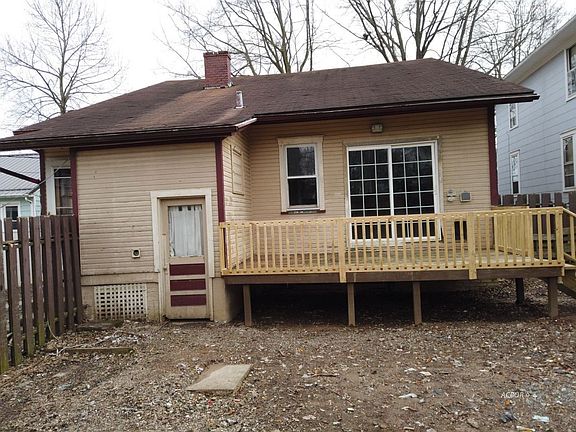 5th image of 141 Oakwood Ave