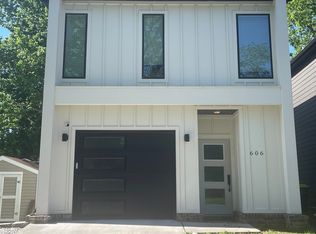 606 W Maple St, Rogers, AR 72756