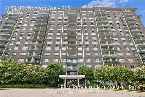 2059 Huntington Ave Photo 1 2059 Huntington Ave Photo 1