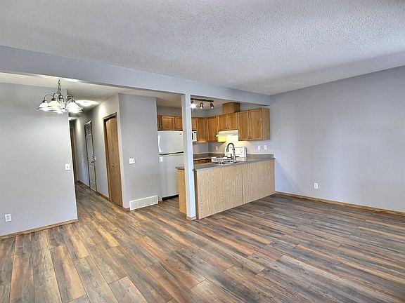 4th image of 16823 84th St NW #53