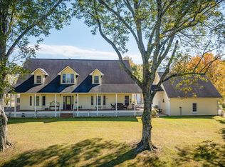 255 Petit Ln, Wartburg, TN 37887