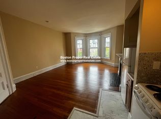 307 Beacon St #3F, Boston, MA 02116