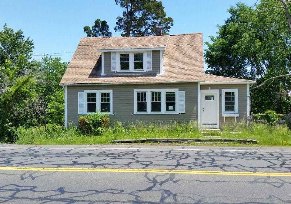 1st image of 282 N Main St