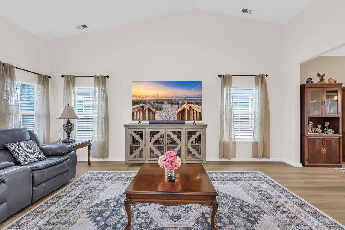 next background image