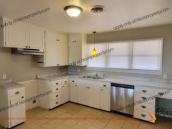 5th image of 600 E 17th Ave