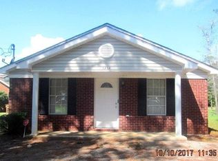 3254 Club House Rd, Mobile, AL 36605
