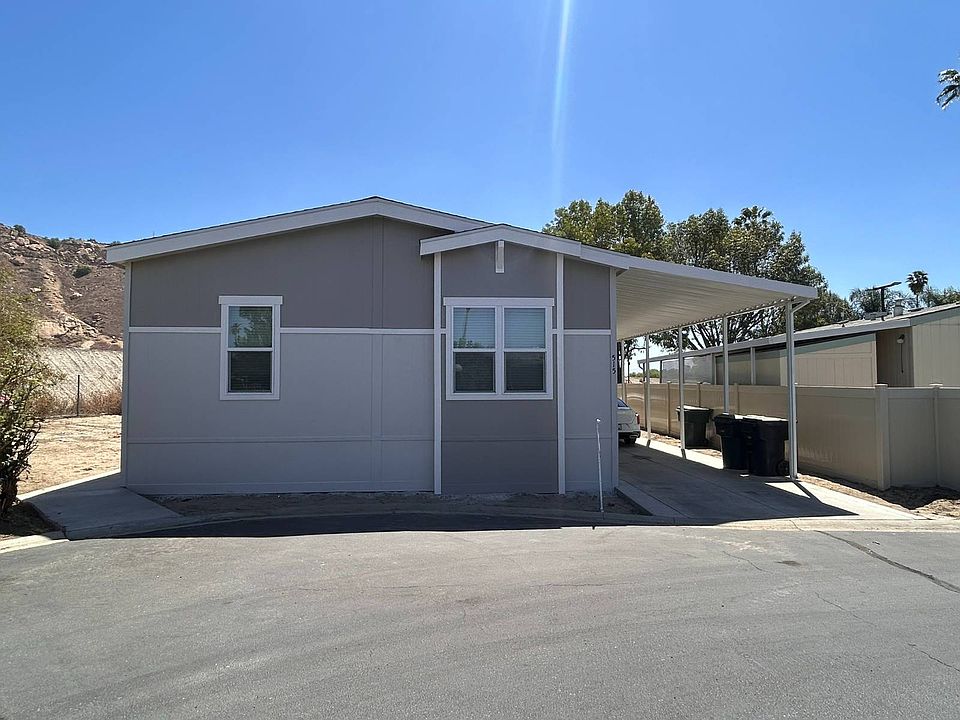 1st image of 3825 Crestmore Rd #515