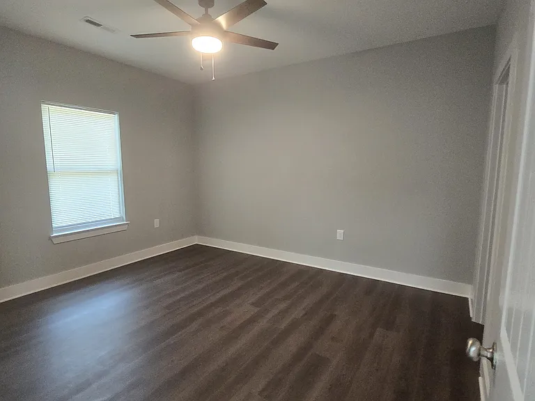 913 Cloud Springs Rd — Photo 24