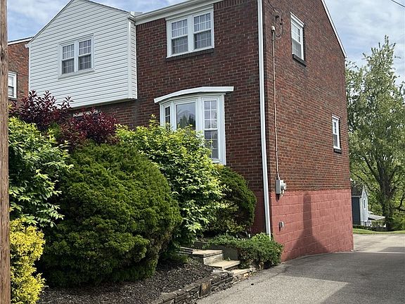 2nd image of 571 Helena St