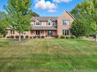4253 Lake Meadow Dr, Racine, WI 53402