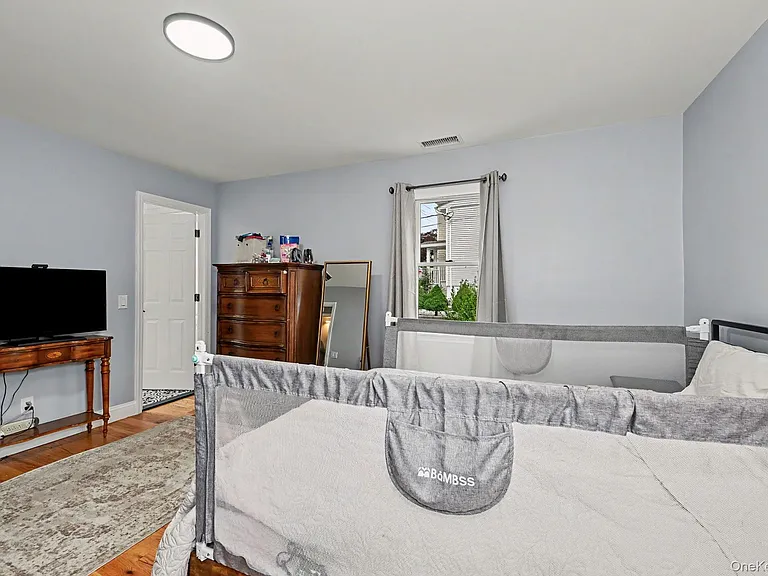 126 Winthrop Ave — Photo 14