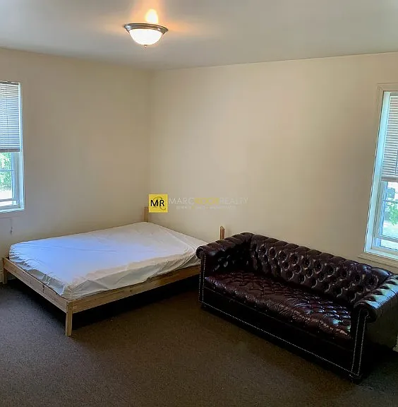 253-255 South St #253 — Photo 11