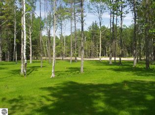 43 Deer Park Dr, Glen Arbor, MI 49636