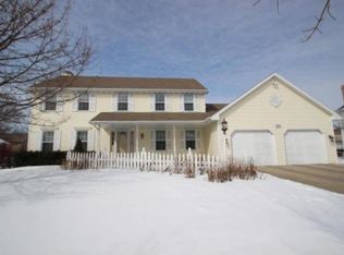 1731 Ohearn Ln, De Pere, WI 54115