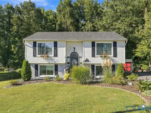 1725 Debbie Ln, Richmond, VA 23222