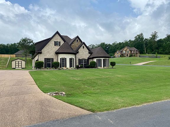 2nd image of 9840 Cypress Hollow Dr