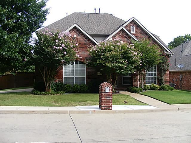1st image of 620 Harbor Cove Dr
