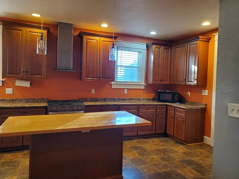 2623 Marlboro Ave — Photo 11