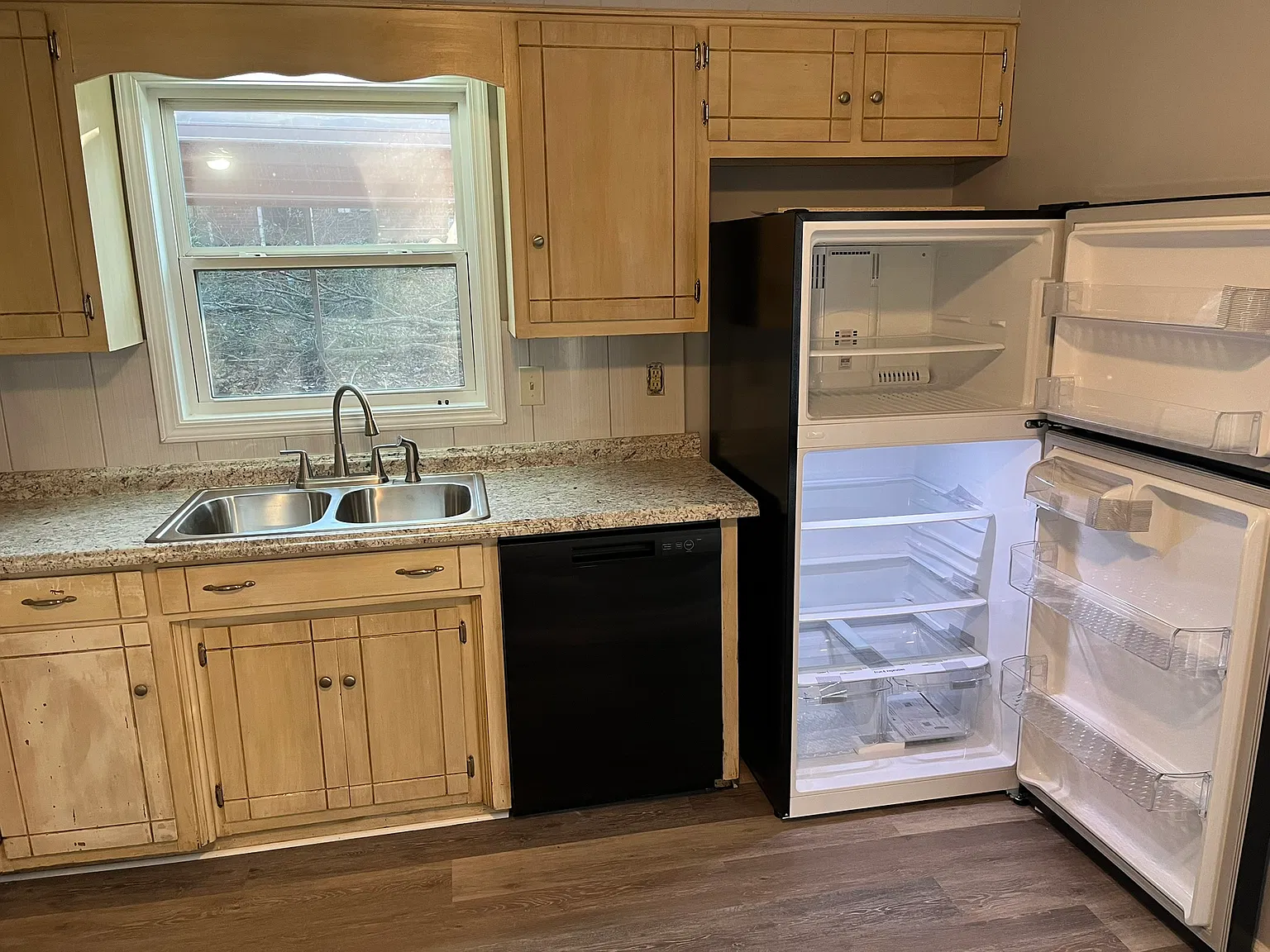 3 bed, 1.5 bath, 1118 sqft, $1,650 — Photo 3