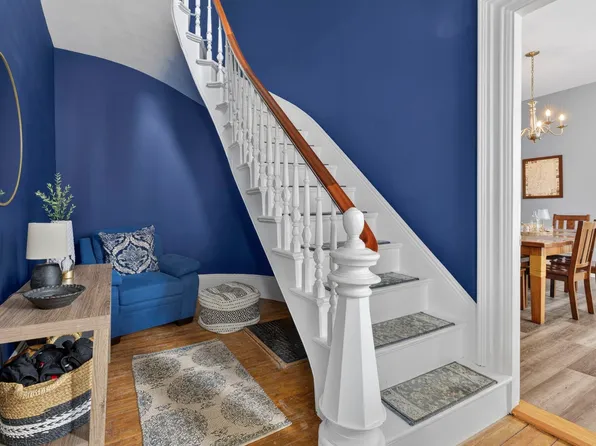 11 W Concord Street, Dover, NH 03820