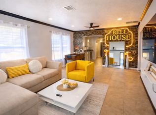 5319 Bell St, Houston, TX 77023