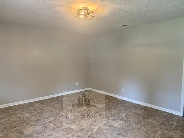95 Will Lucas Rd - 1 — Photo 3