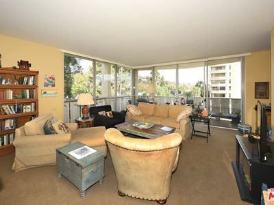 4455 Los Feliz Blvd APT 402, Los Angeles, CA, 90027