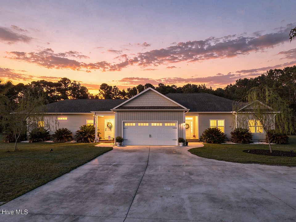 1st image of 437 Howards Landing Road