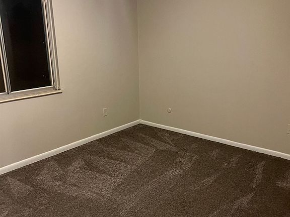 5th image of 2667 Medary Ave