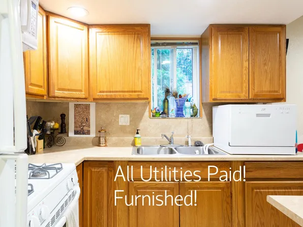 2220 E Murray Holladay Rd APT 117, Salt Lake City, UT 84117