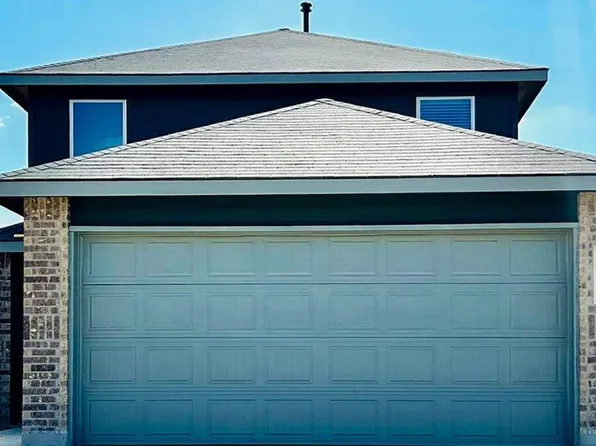 16063 Mahogany Way, Elmendorf, TX 78112