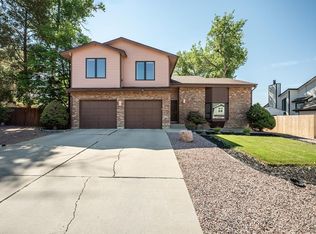 111 Ironweed Dr, Pueblo, CO 81001