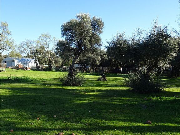 4th image of 2549 Palermo Rd