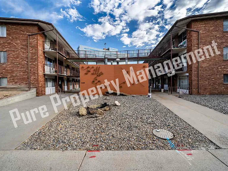 580 Bookcliff Ave #12 — Photo 1