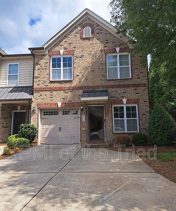 1st image of 5004 Wyngate Village Dr