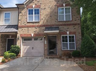 5004 Wyngate Village Dr, Winston Salem, NC 27103