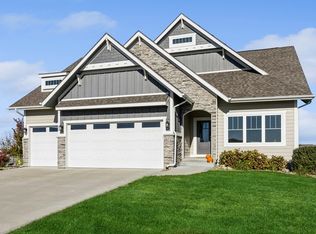 4504 NE Sienna Ct, Ankeny, IA 50021