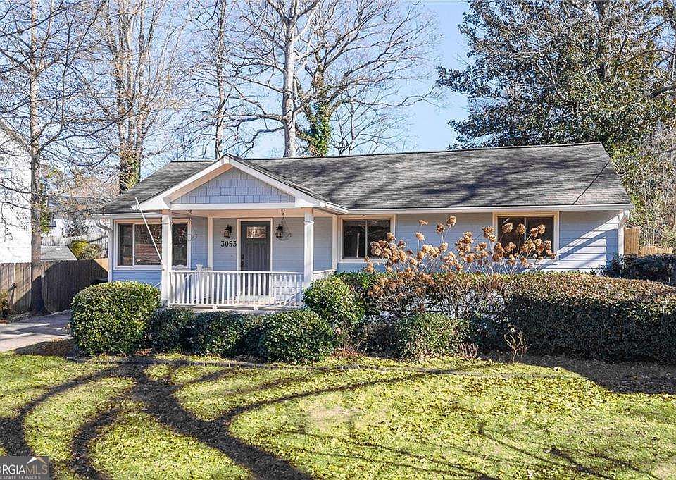 1st image of 3053 Parkridge Dr NE
