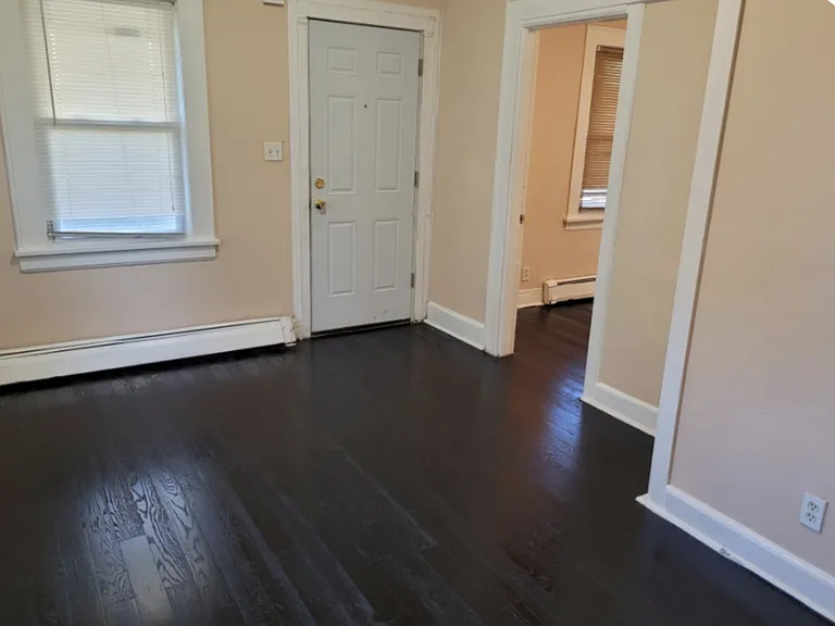 24 Valley St — Photo 24