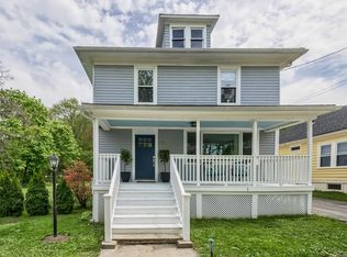28 Collins Ave, Amesbury, MA 01913