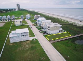 21 Grand Beach Blvd, Galveston, TX 77550