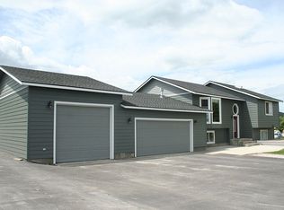 5521 N Oakland Rd, Otis Orchards, WA 99027