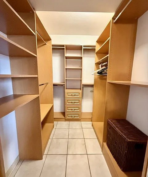 2899 Collins Ave #1114 — Photo 18