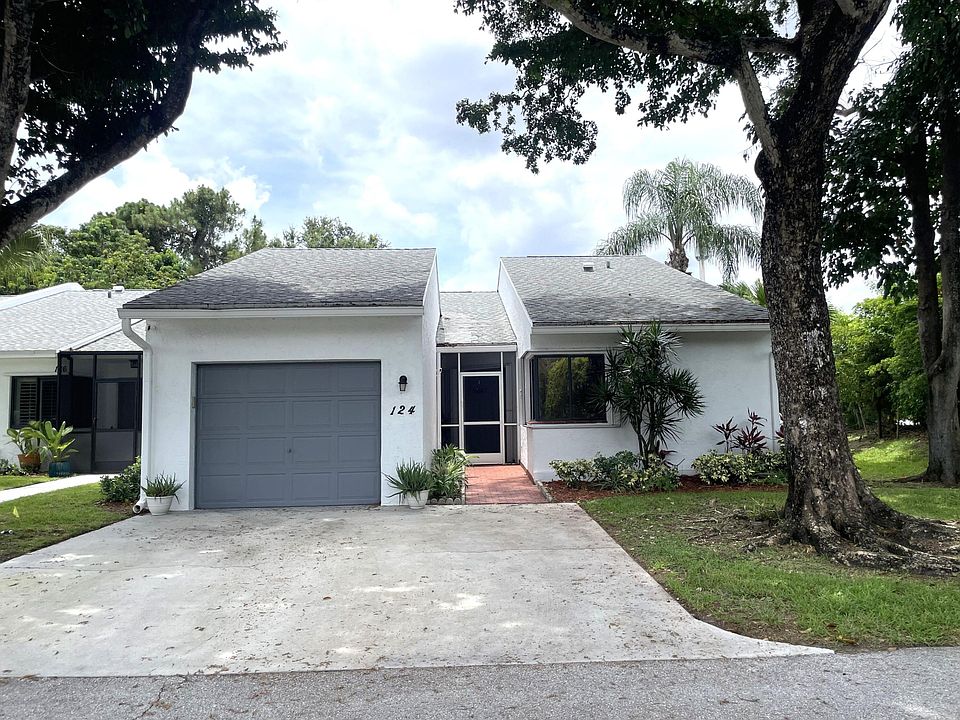 1st image of 124 Sandy Lane