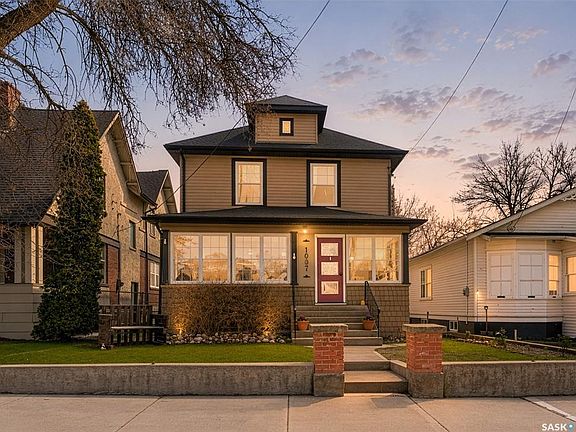 2nd image of 1037 Chestnut AVENUE