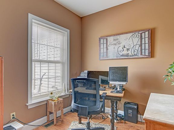 5th image of 230 Wynbrooke Pl