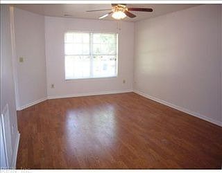 3rd image of 772 Darden Dr