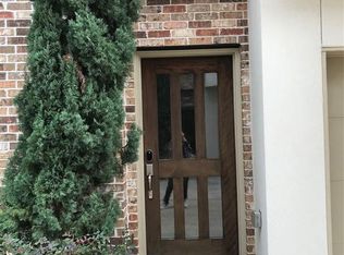 1009 Roberts St, Houston, TX 77003